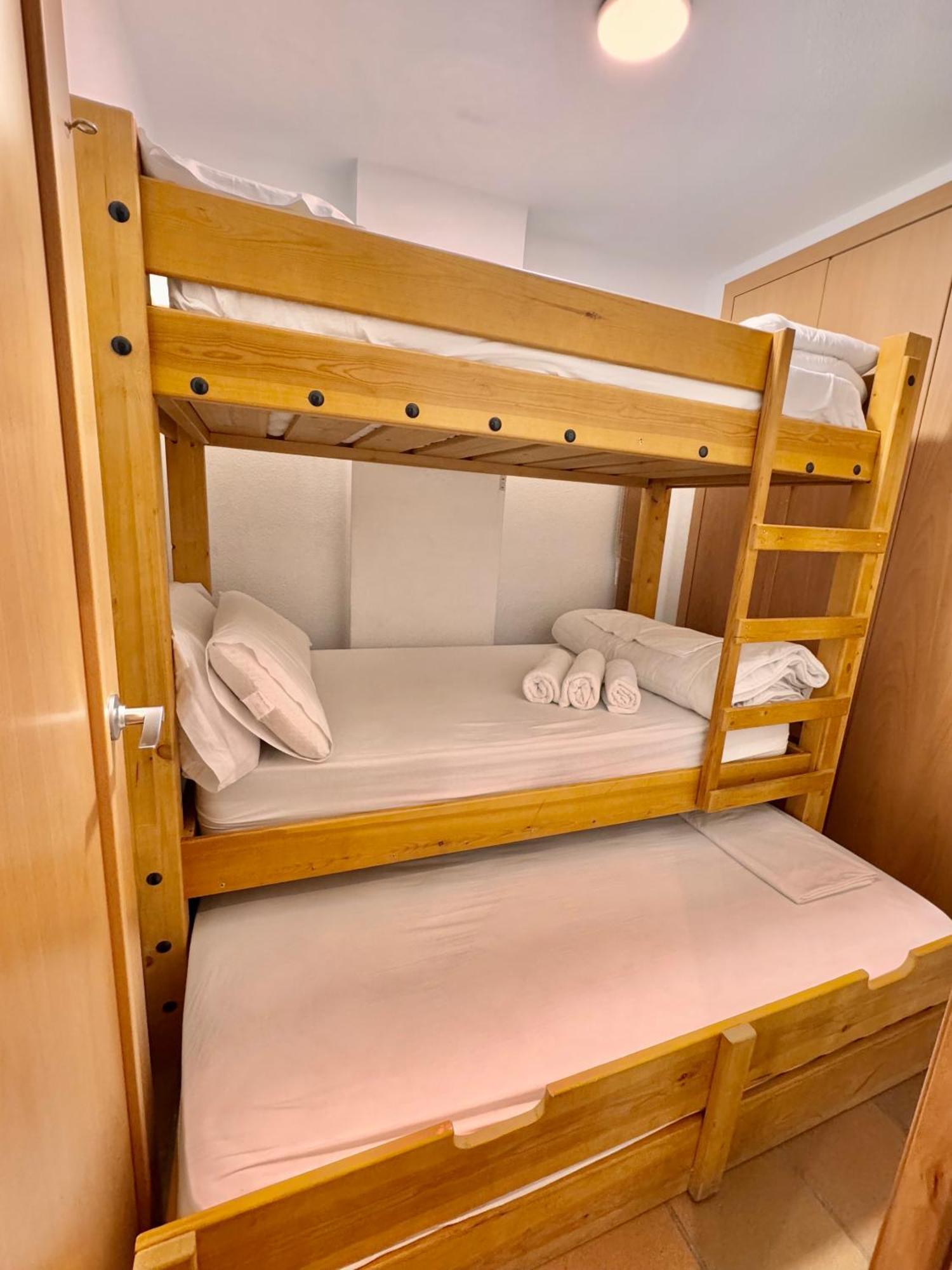 Apartamento Decris Sierra Nevada Exteriör bild