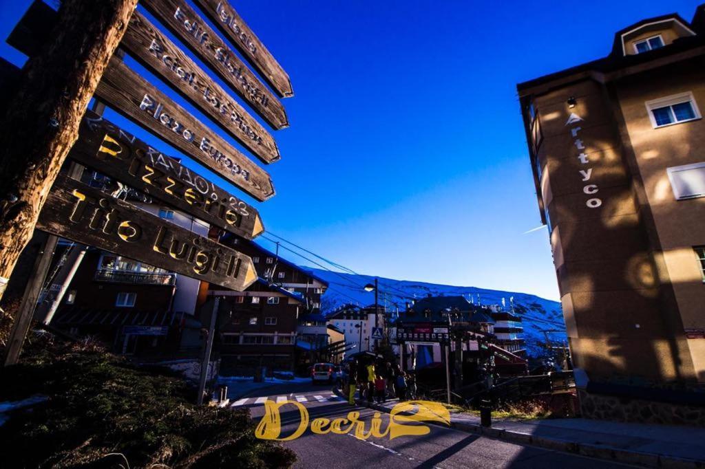 Apartamento Decris Sierra Nevada Exteriör bild